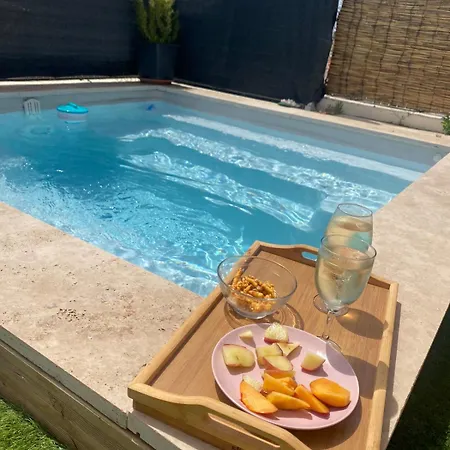 Bellucciu T2 Avec Terrasse , Jardin Piscine Privee * Bastelicaccia